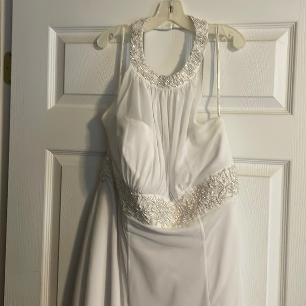 David’s bridal wedding dress